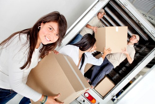 Flat and house move support for Upton Park customers